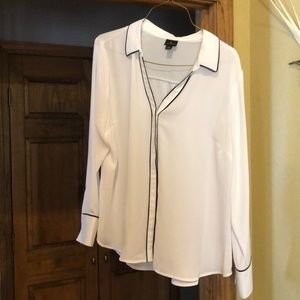 Worthington like new blouse